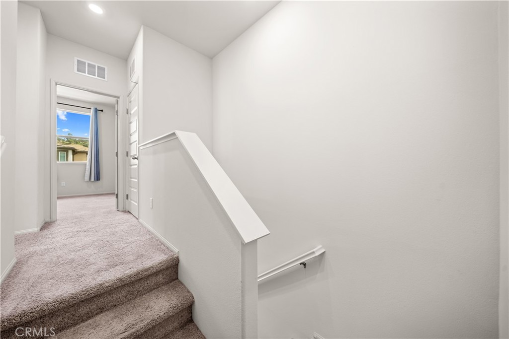 1480 Stratus Dr