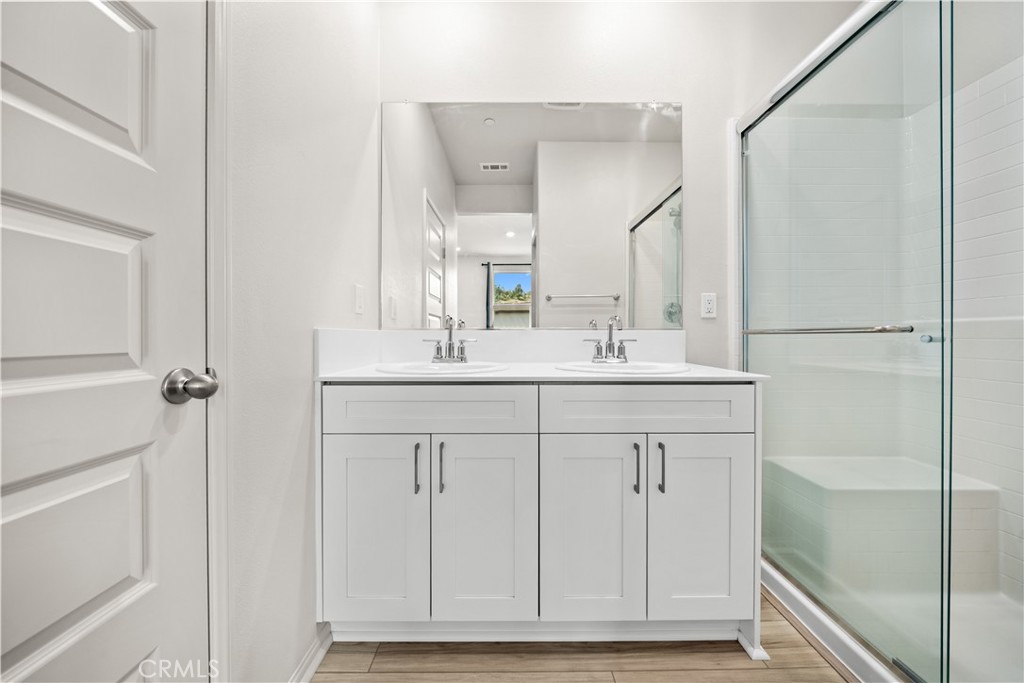 1480 Stratus Dr