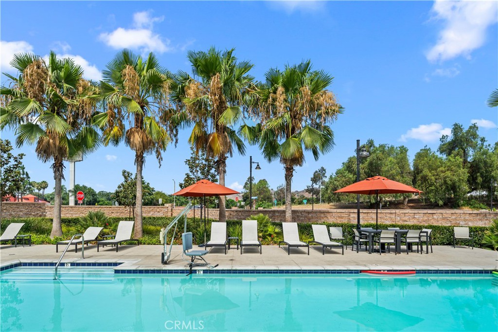 1480 Stratus Dr