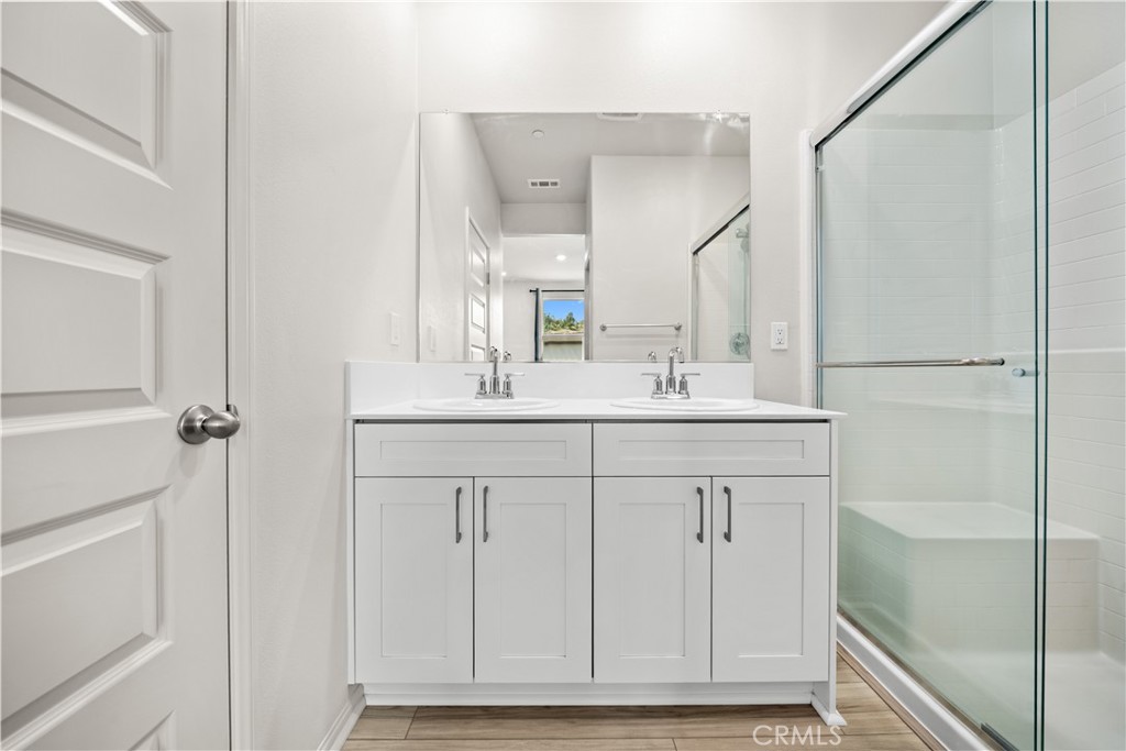 1480 Stratus Dr
