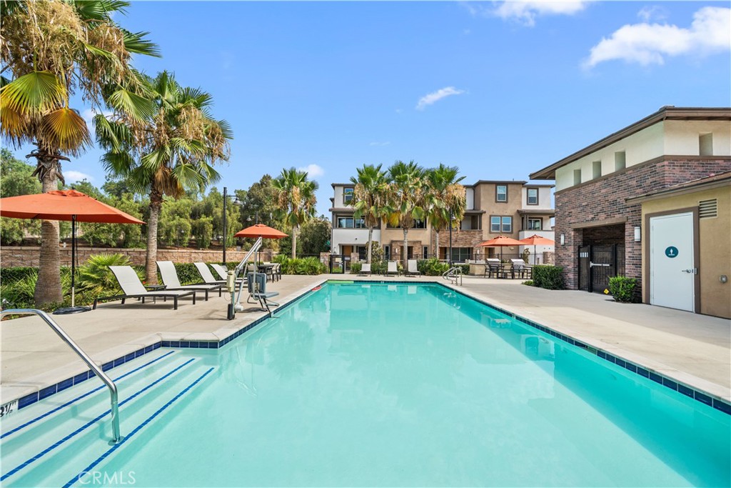 1480 Stratus Dr