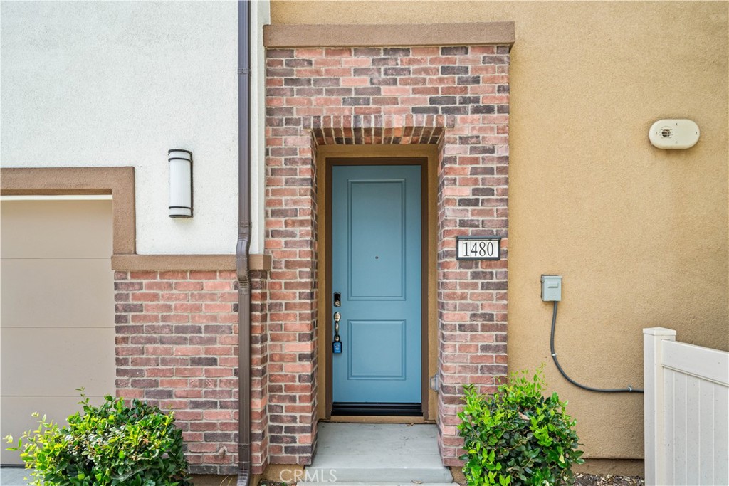 1480 Stratus Dr