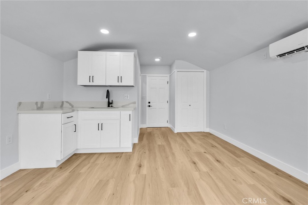 116 -114 N Cornell
