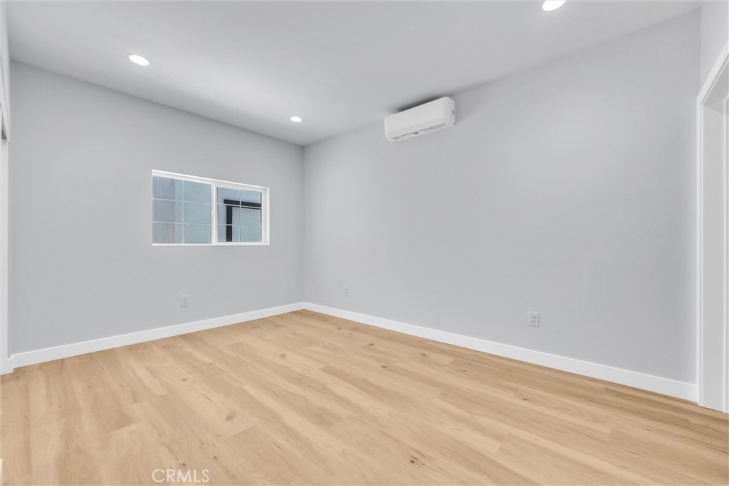 116 -114 N Cornell