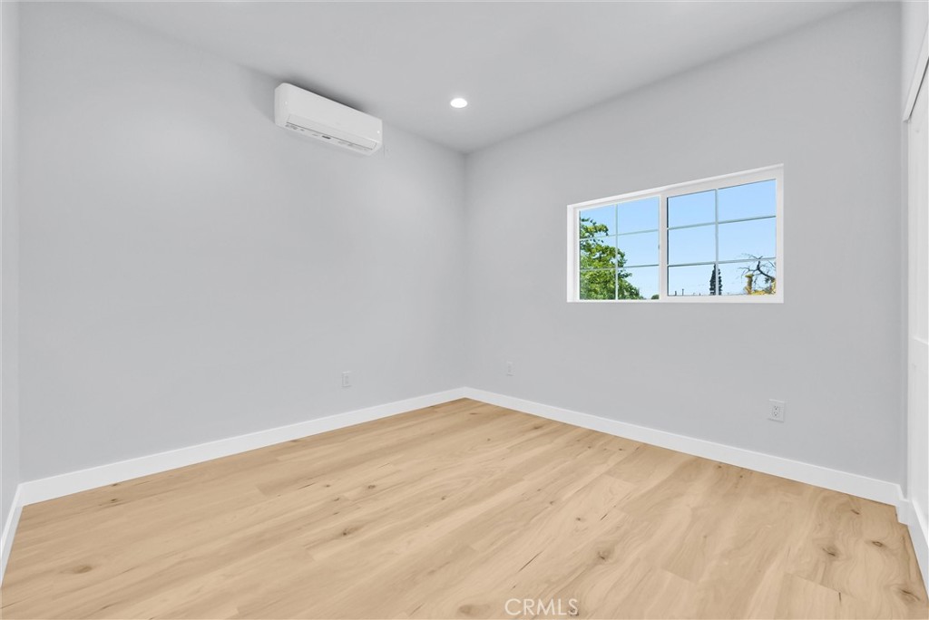 116 -114 N Cornell