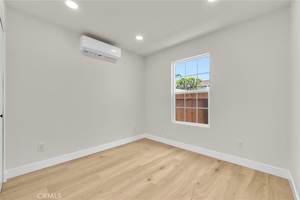 116 -114 N Cornell