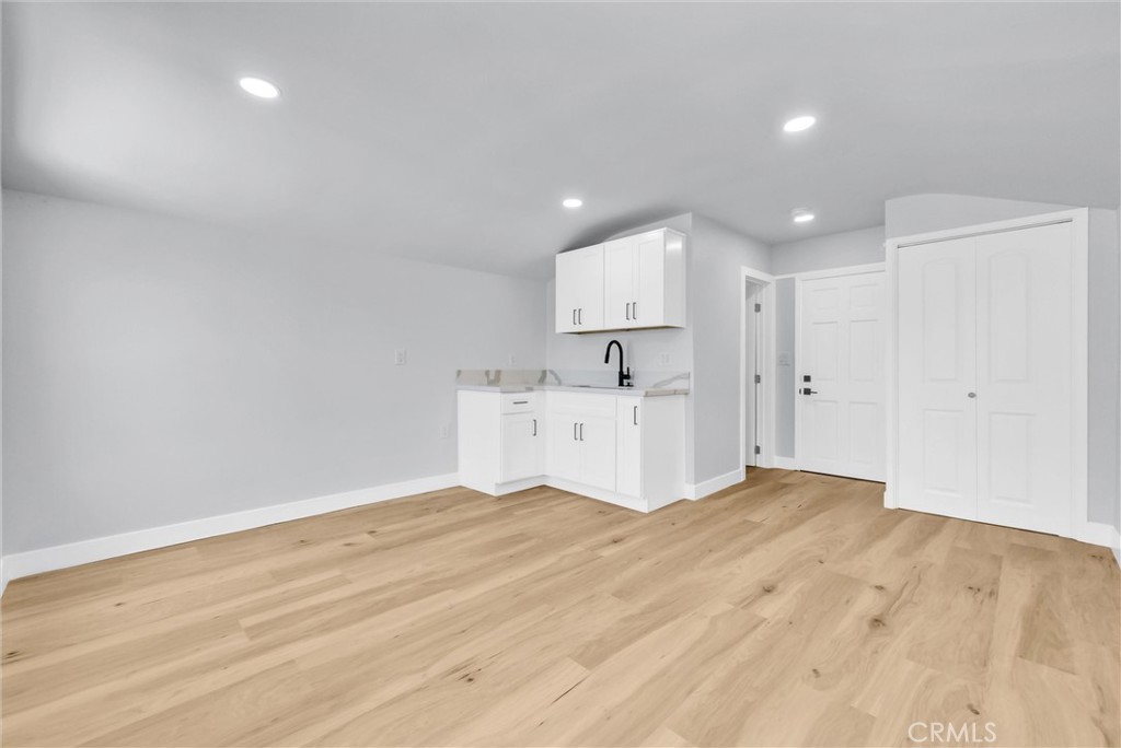 116 -114 N Cornell