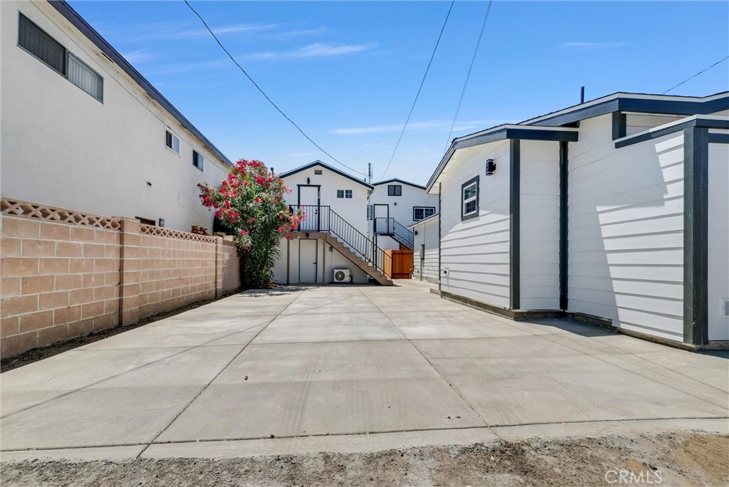 116 -114 N Cornell