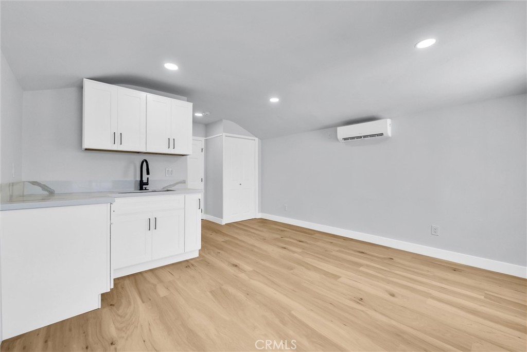 116 -114 N Cornell