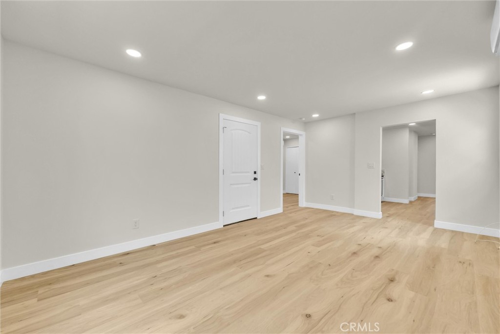 116 -114 N Cornell