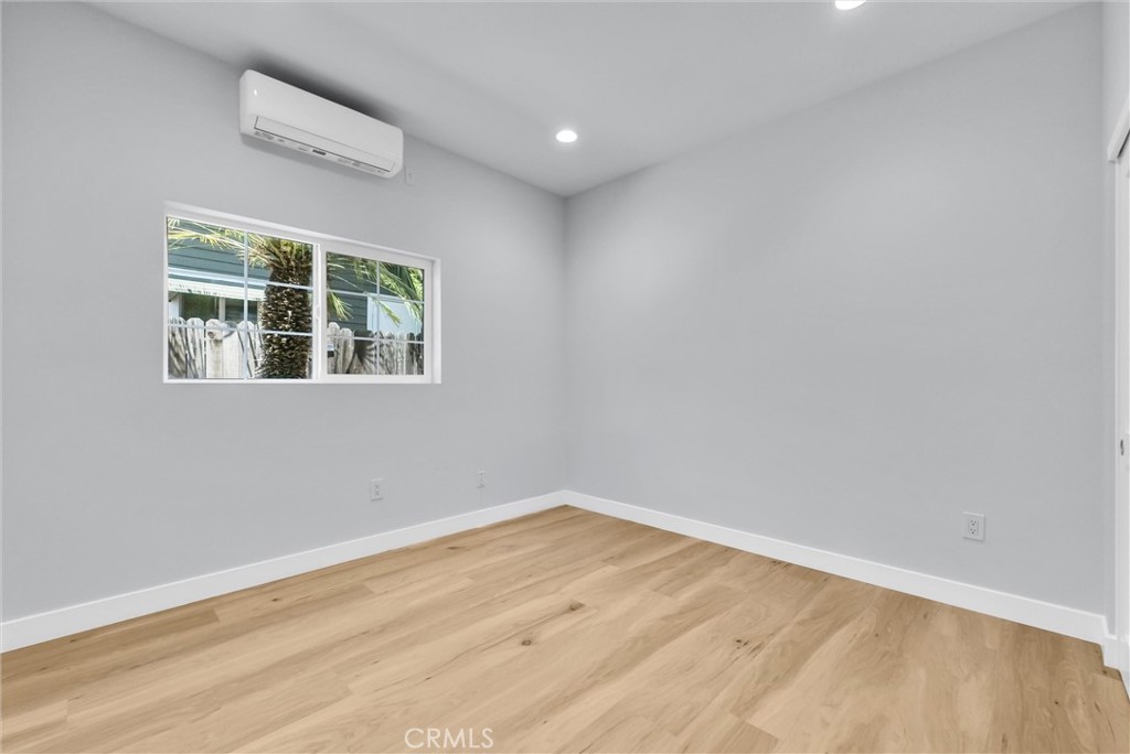 116 -114 N Cornell