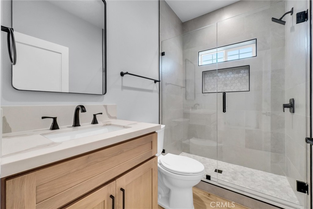 116 -114 N Cornell