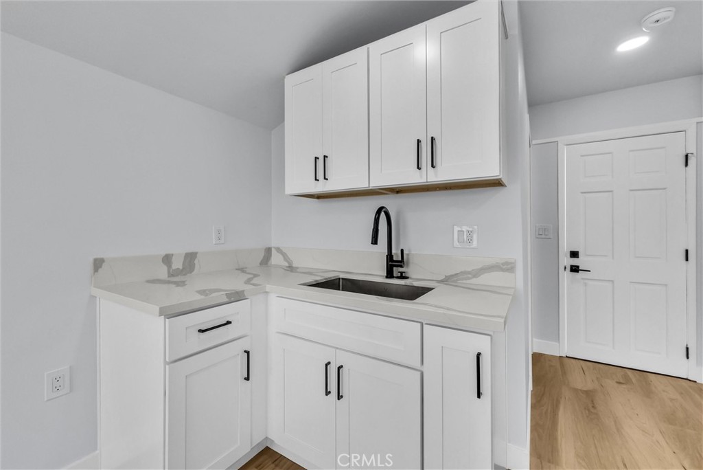 116 -114 N Cornell
