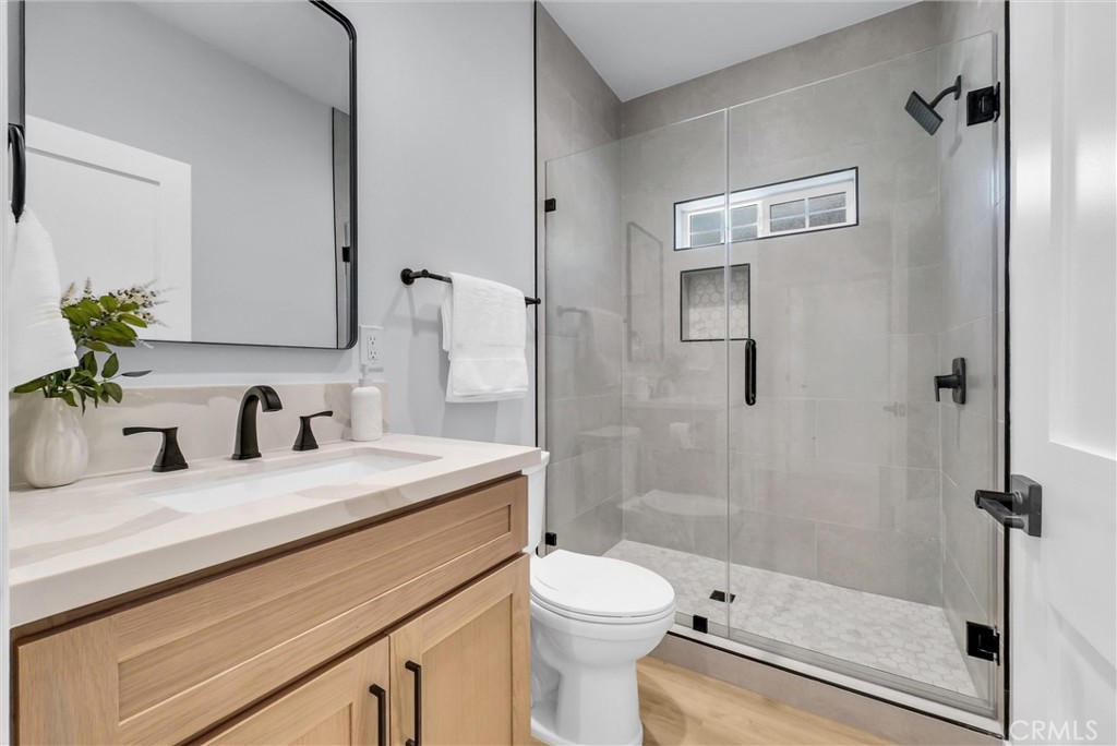 116 -114 N Cornell