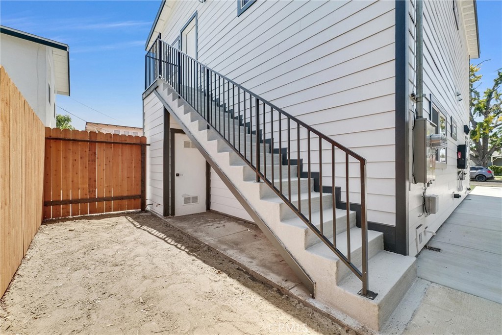 116 -114 N Cornell