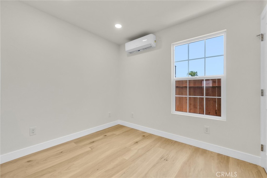116 -114 N Cornell
