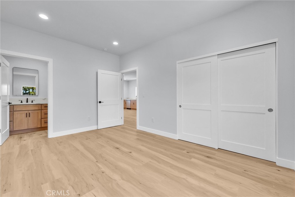 116 -114 N Cornell