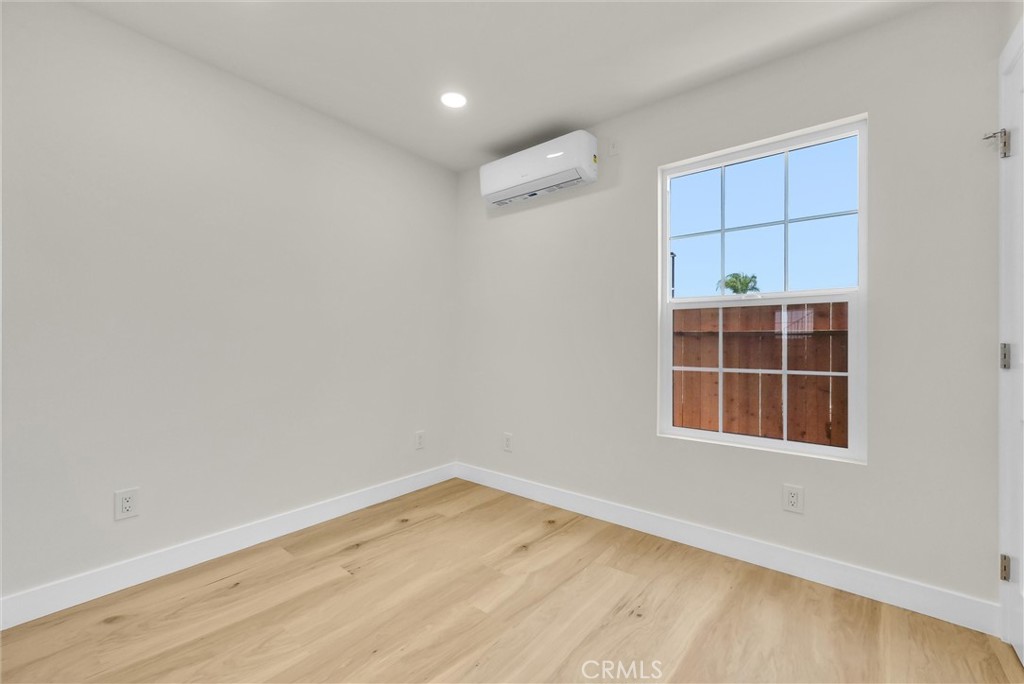 116 -114 N Cornell