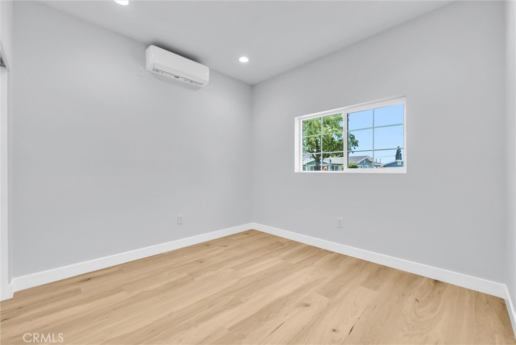 116 -114 N Cornell