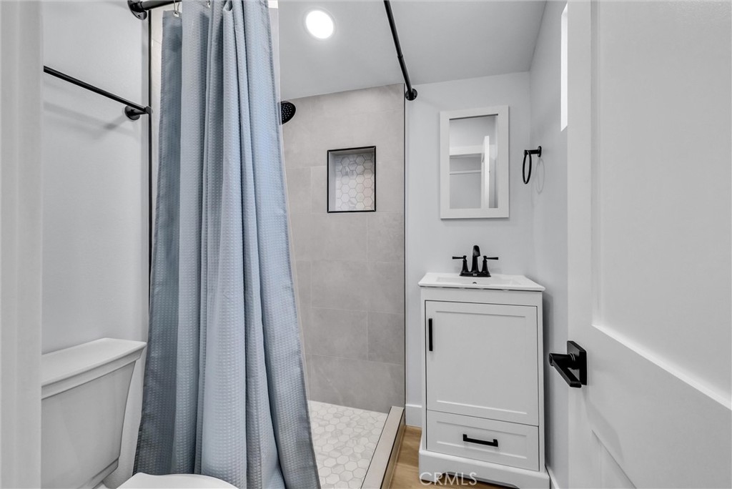 116 -114 N Cornell