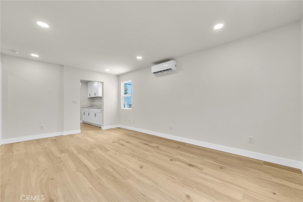 116 -114 N Cornell