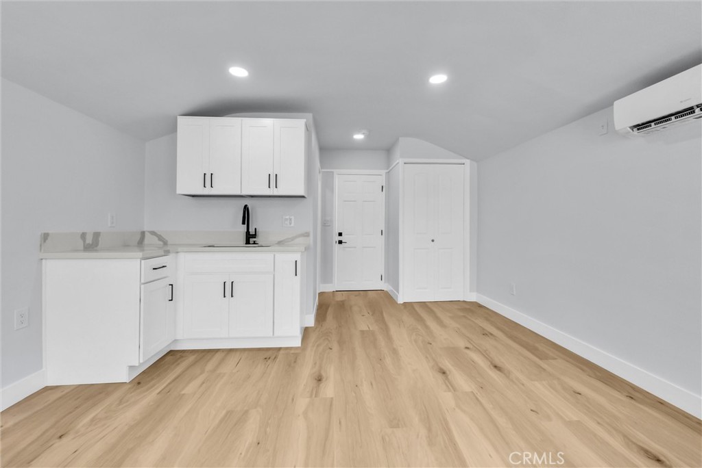 116 -114 N Cornell