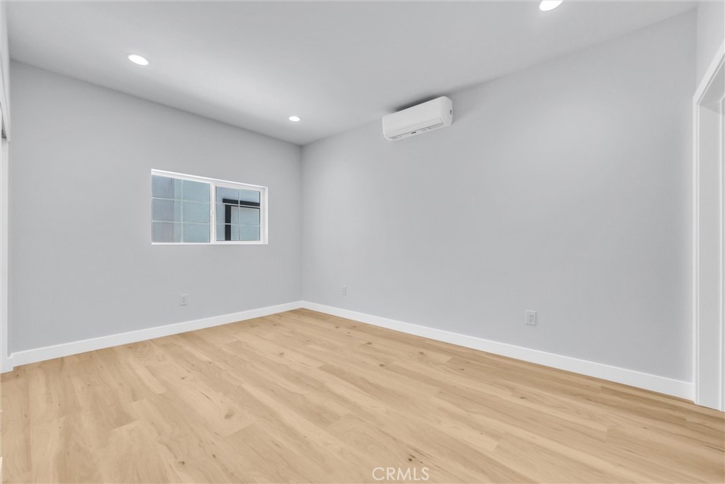 116 -114 N Cornell