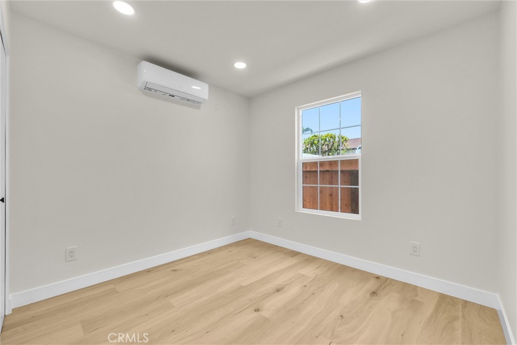116 -114 N Cornell