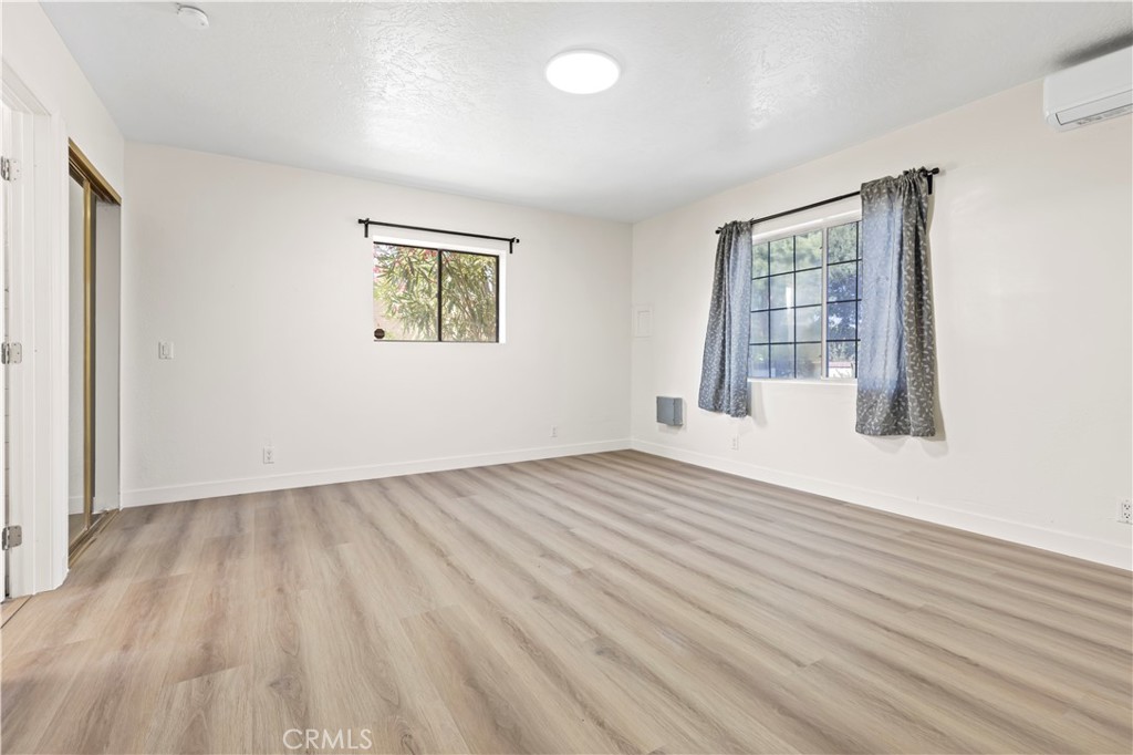 10123 finch ave