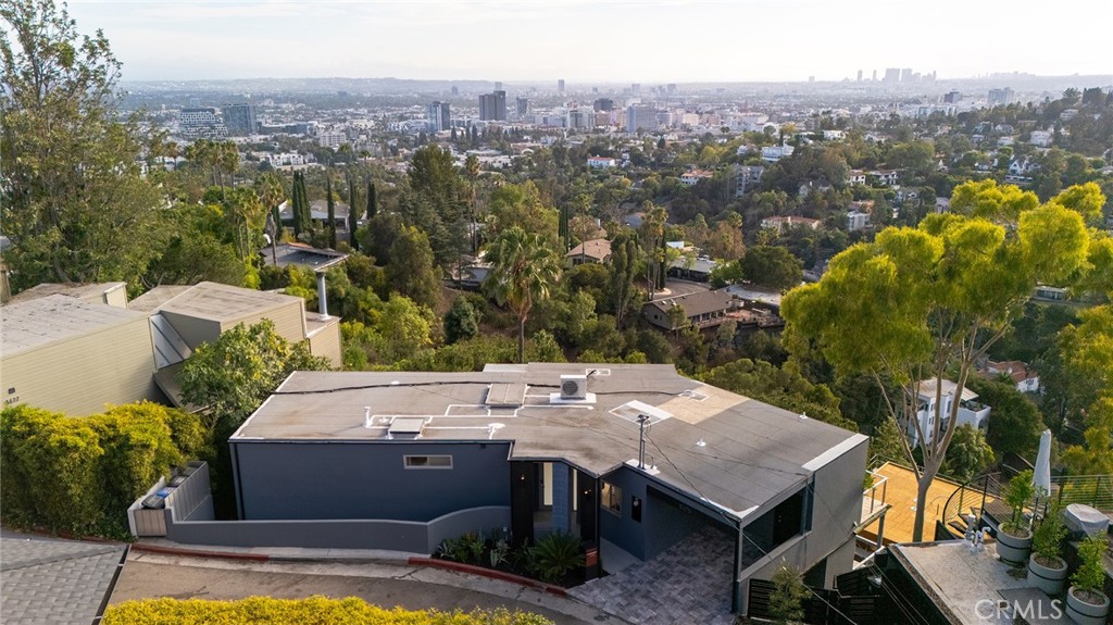 5675 Spreading Oak Dr