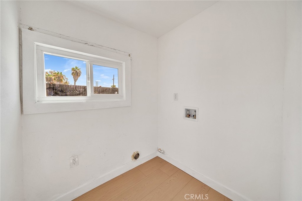 215 E Elm Street