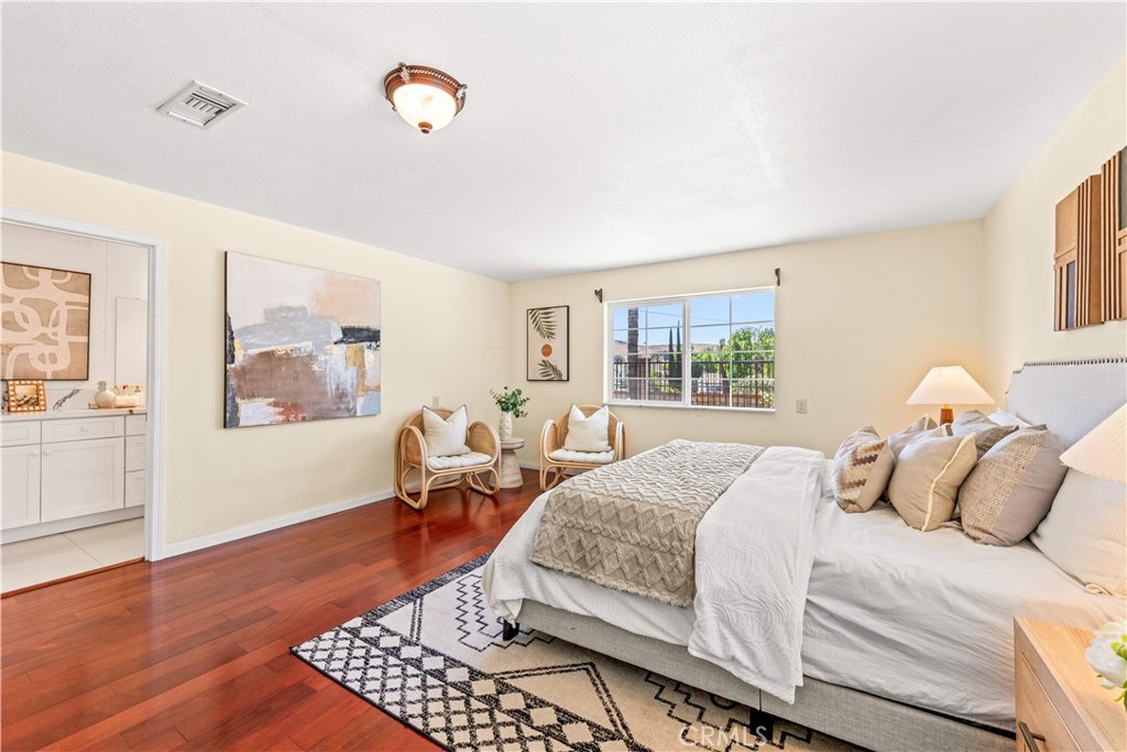 24412 Rosegate