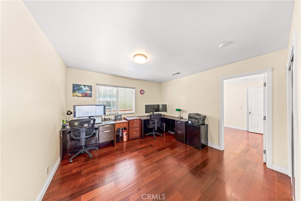 24412 Rosegate