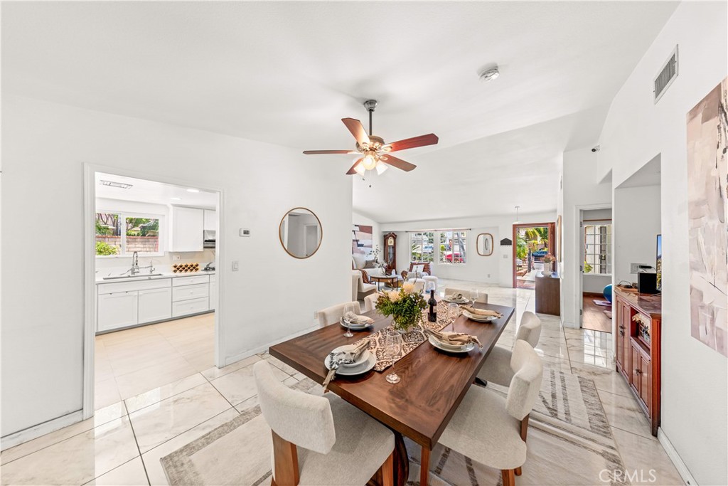 24412 Rosegate