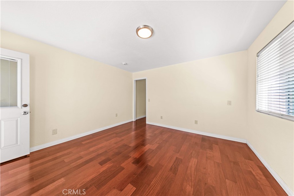 24412 Rosegate