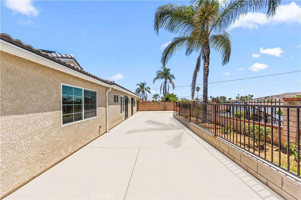 24412 Rosegate
