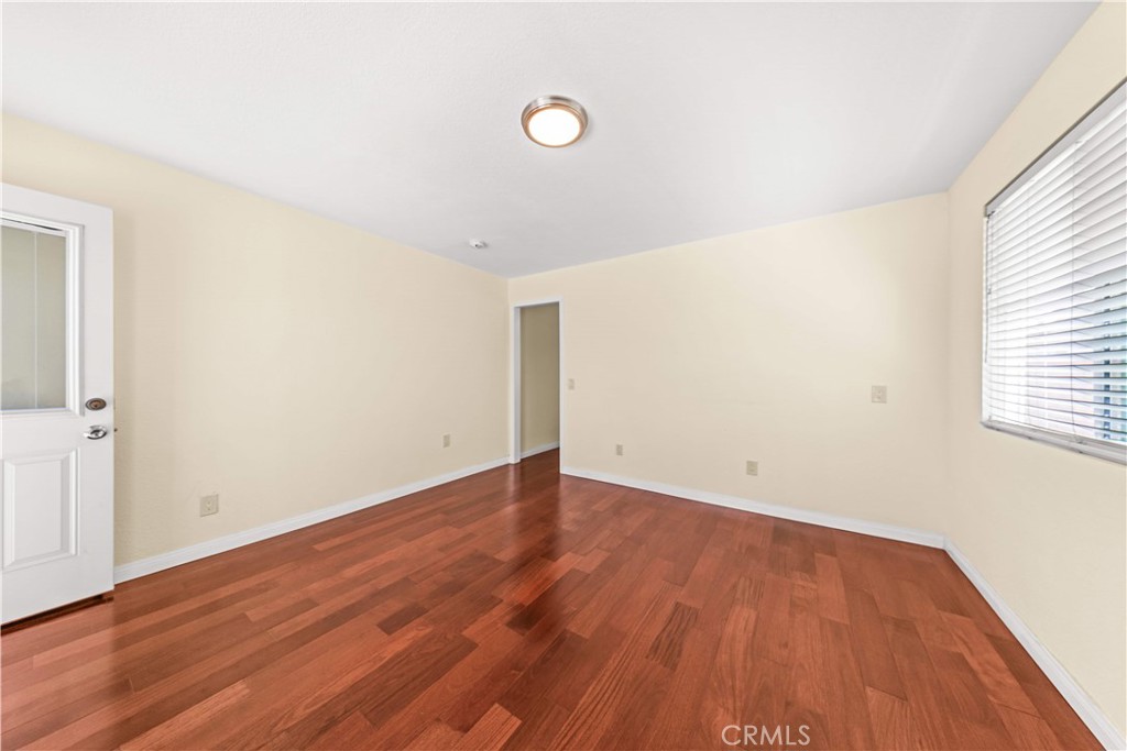 24412 Rosegate