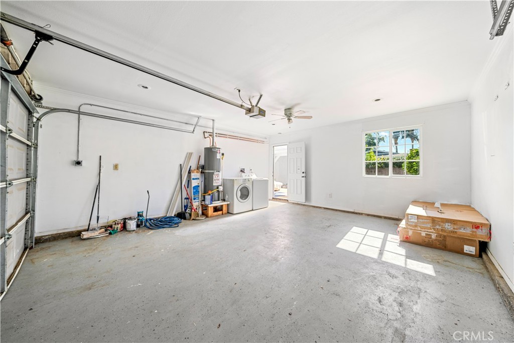 925 E Florence
