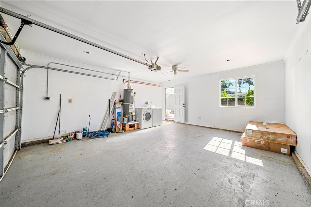925 E Florence