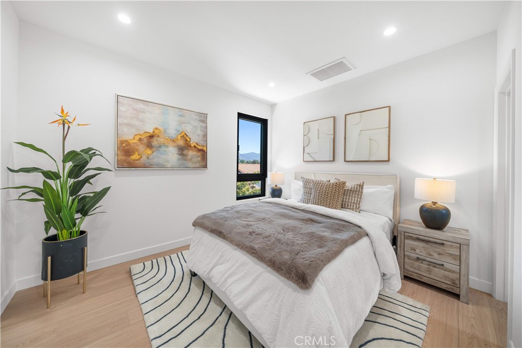 4450 Temple City