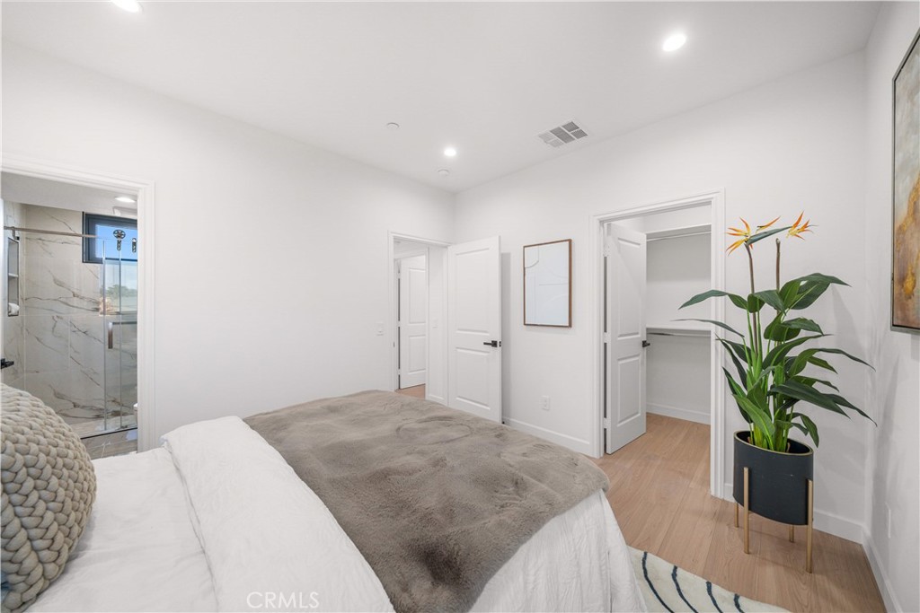 4450 Temple City