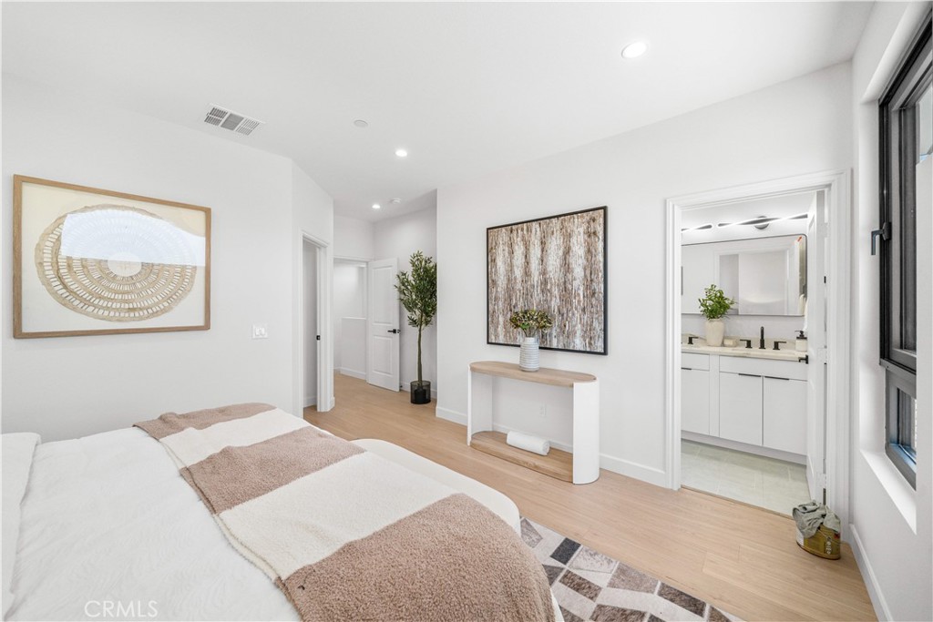 4450 Temple City
