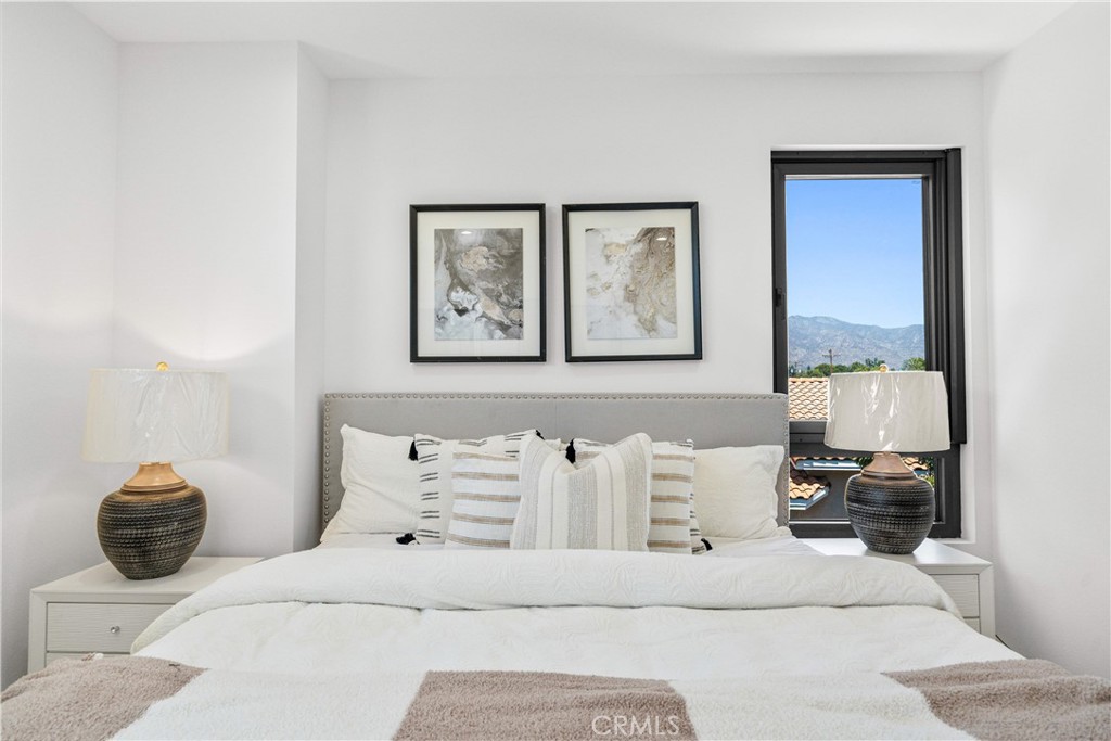 4450 Temple City