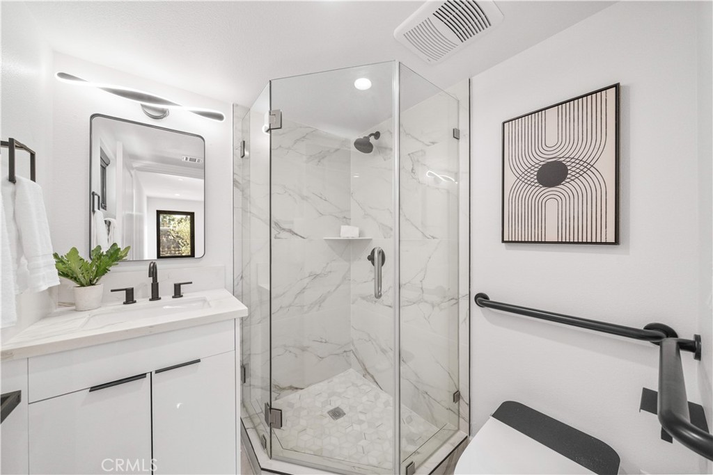 4450 Temple City