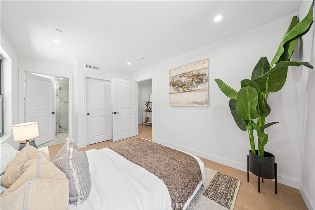 4450 Temple City