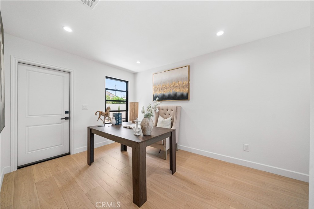 4450 Temple City