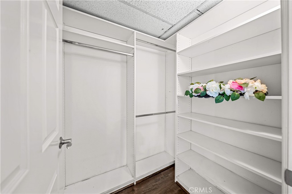 4211 Arch 203