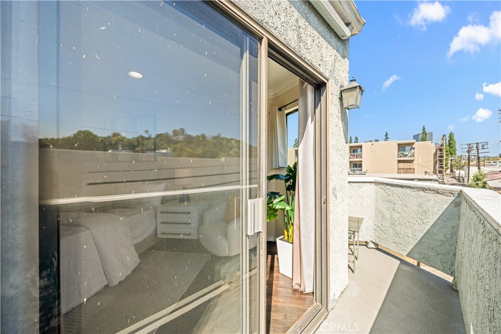 4211 Arch 203