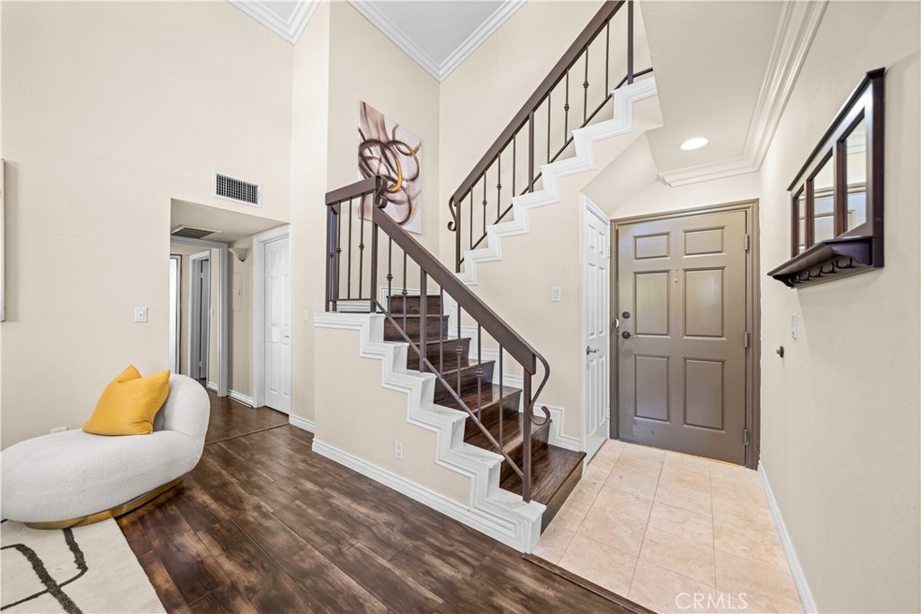 4211 Arch 203