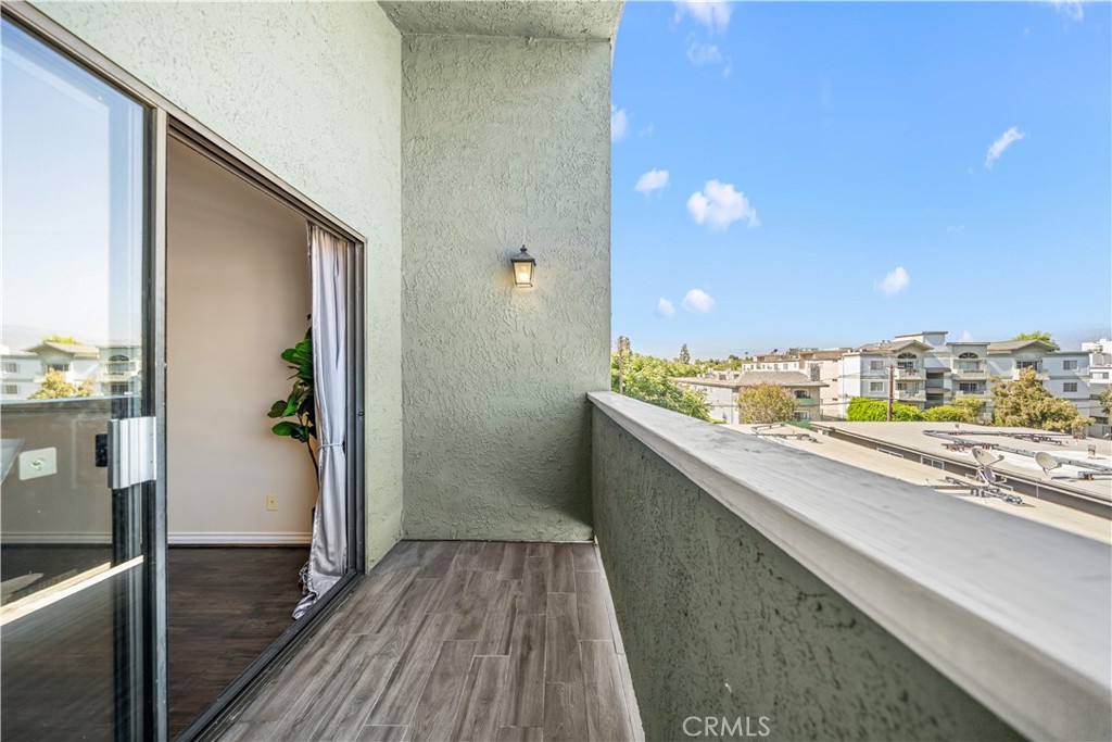 4211 Arch 203